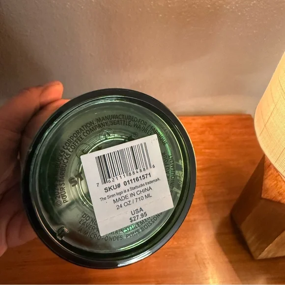 Starbucks Wicked Emerald City Green with Gold Tumbler NEW - Picture 5 of 6